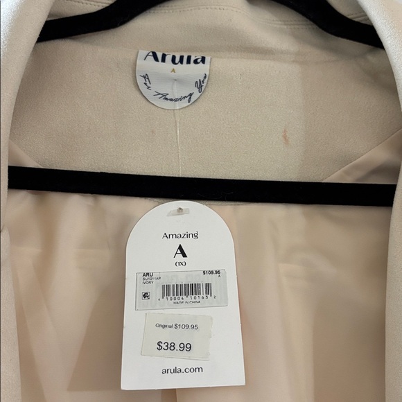 ARULA Cream Fringe Suede Jacket NWT - Picture 2 of 6